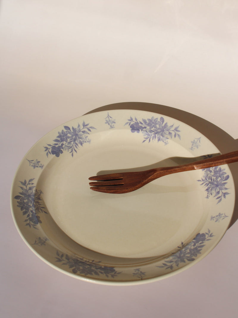 Violet Plate