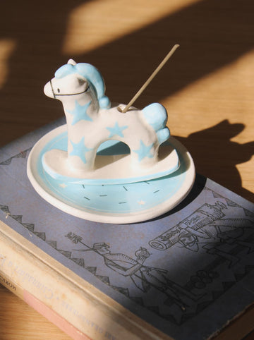 Ponette ceramic horse incense holder with blue stars and matching tray, playful ceramic incense burner for home decor.