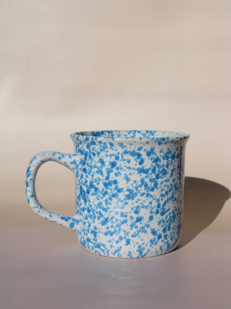 Azurblå mugg