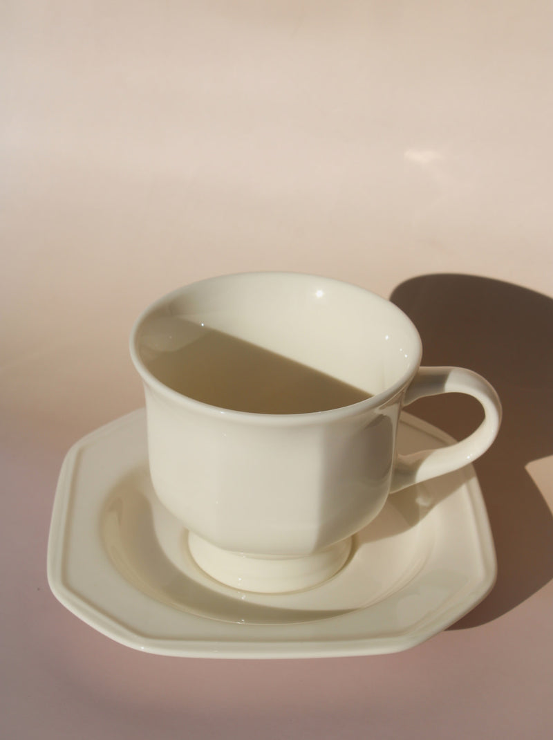 Isla Cup and Saucer Set