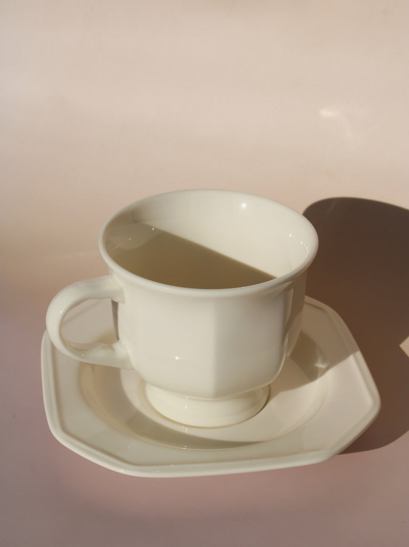 Isla Cup and Saucer Set