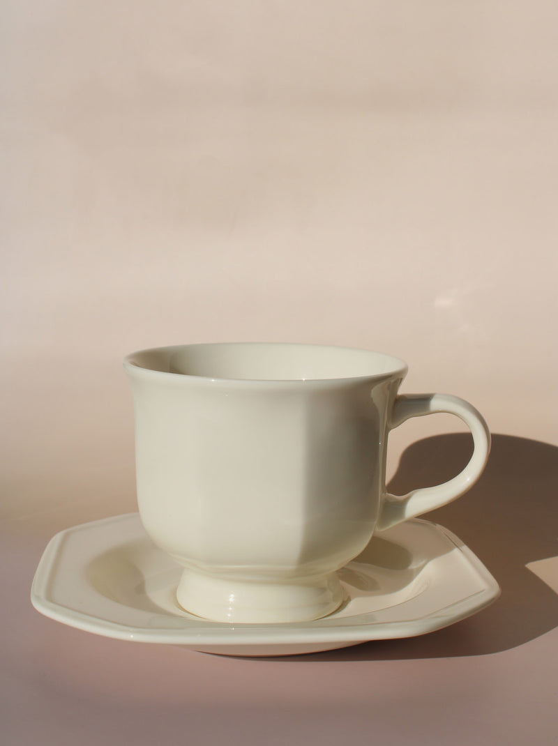 Isla Cup and Saucer Set