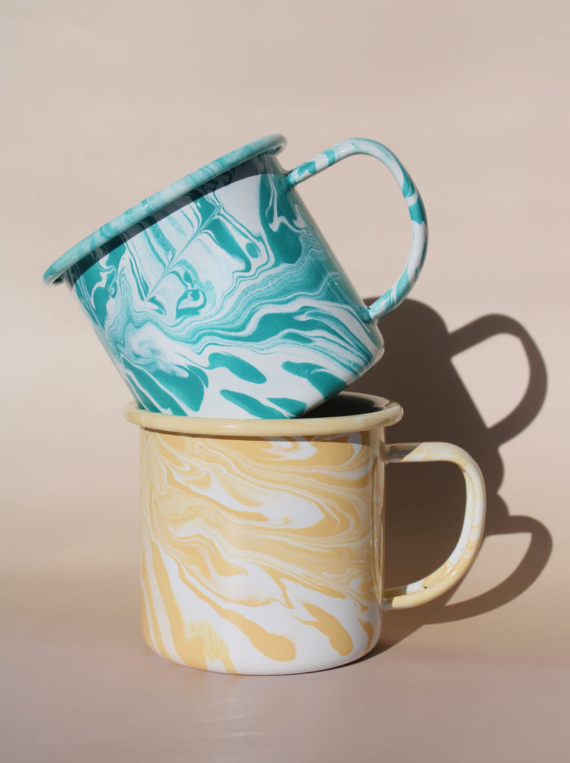 Sol zománcos bögre