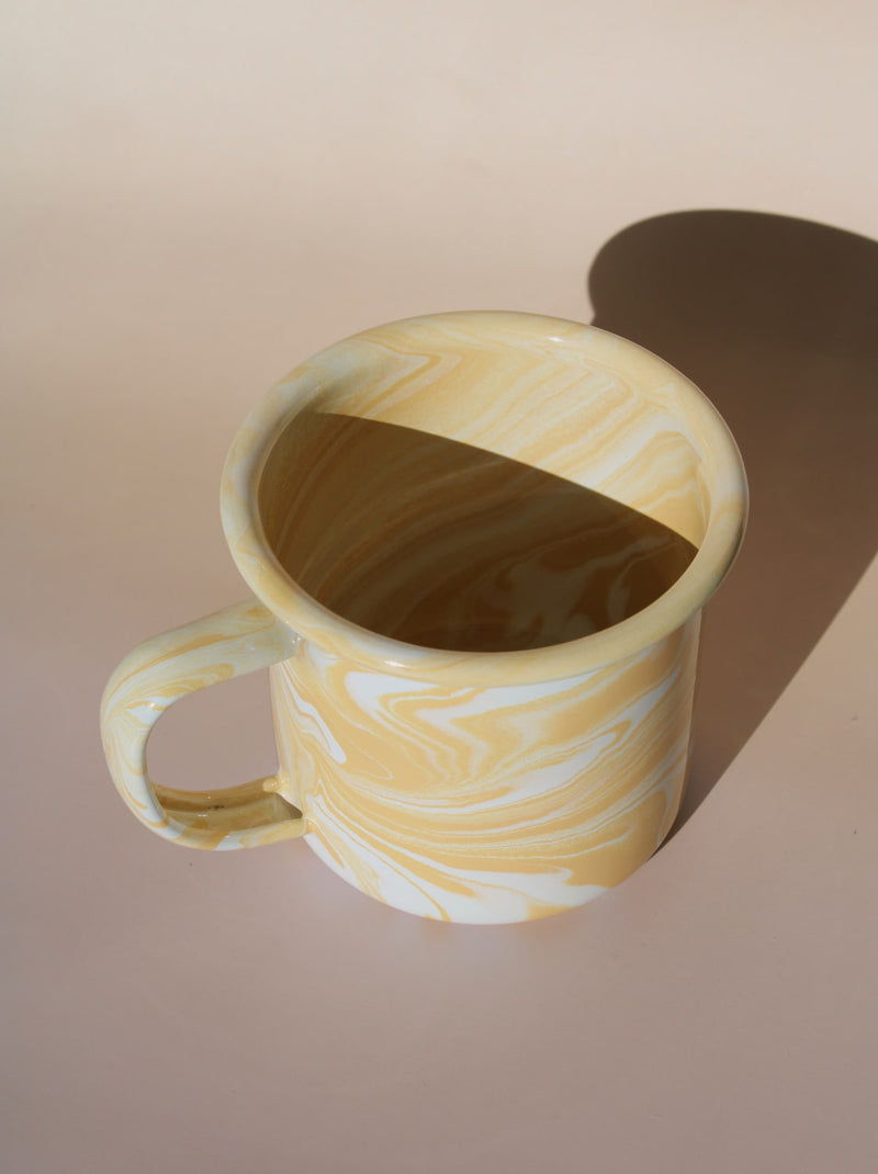 Sol zománcos bögre