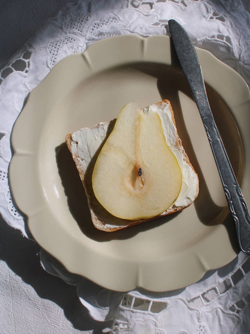 Serra Ceramic Shallow Plate