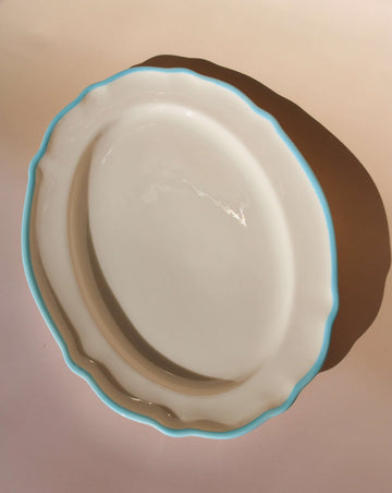 Delphine Scalloped Plate