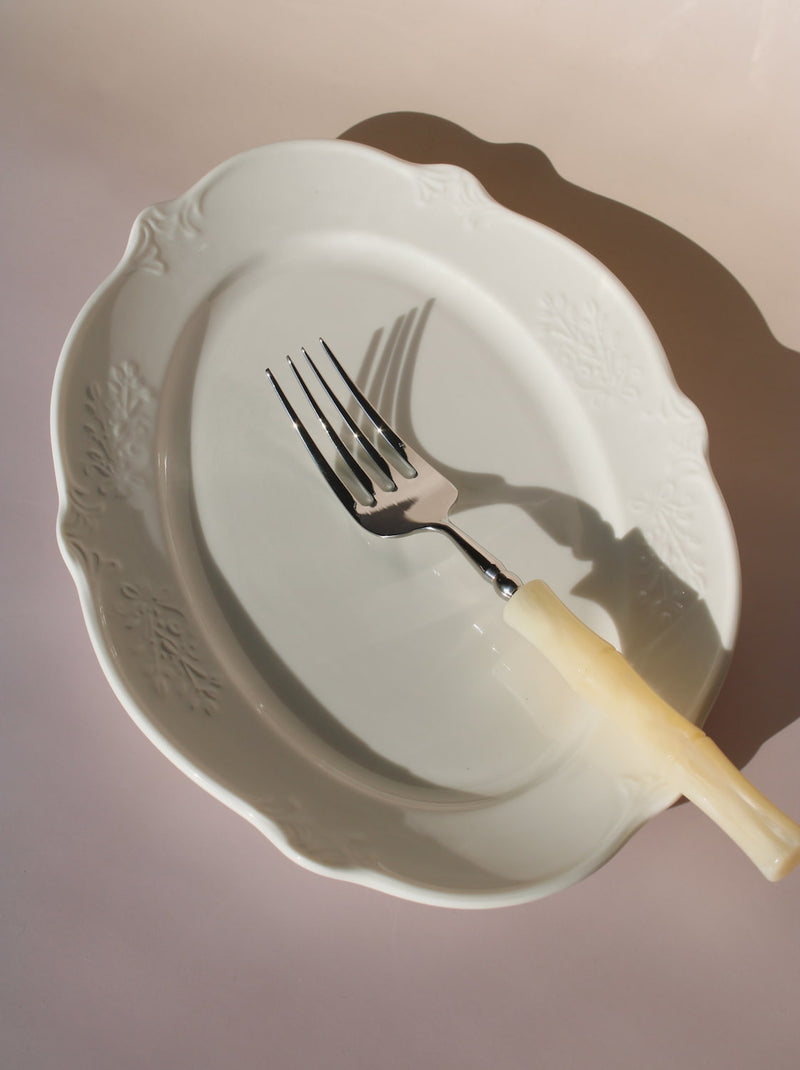 Piatto ovale a rosetta