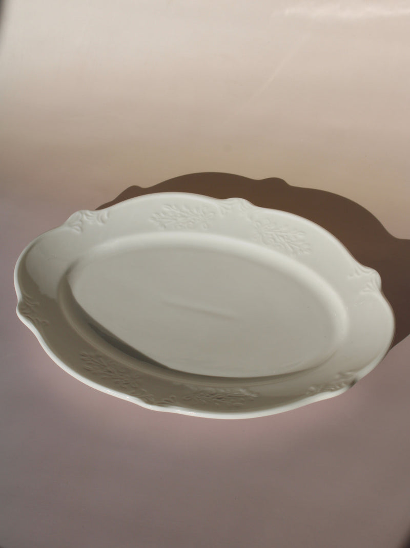 Piatto ovale a rosetta