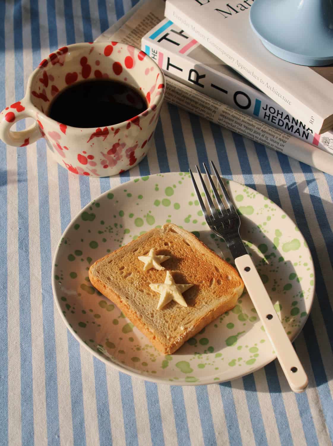 Mossel ceramic plate with toast and Romi mug handmade ceramic breakfast set aesthetic table setting
