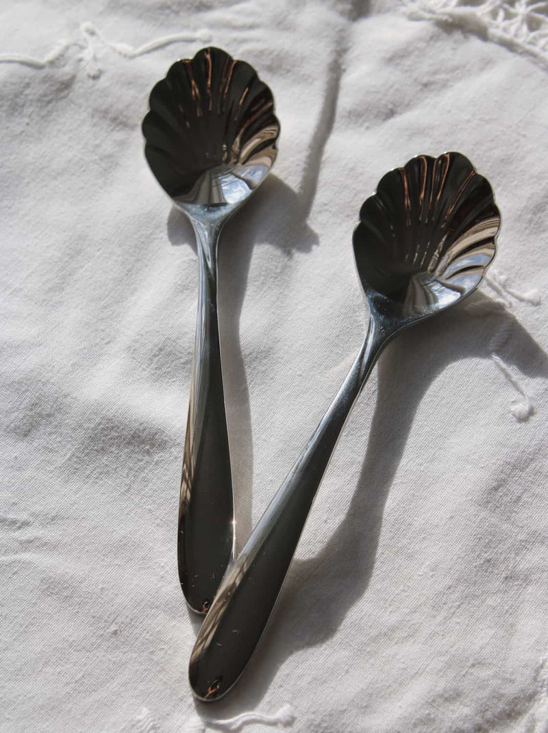 Shella Spoon