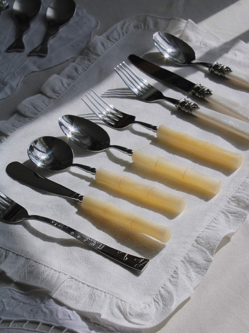 Ensemble de couverts Isola