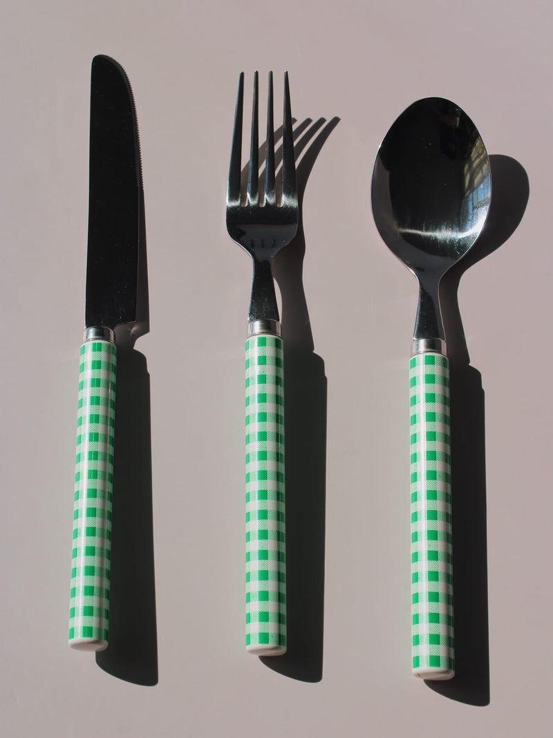 Fresco Cutlery Set with green gingham checkered handles, stainless steel knife, spoon and fork, picnic-style flatware set