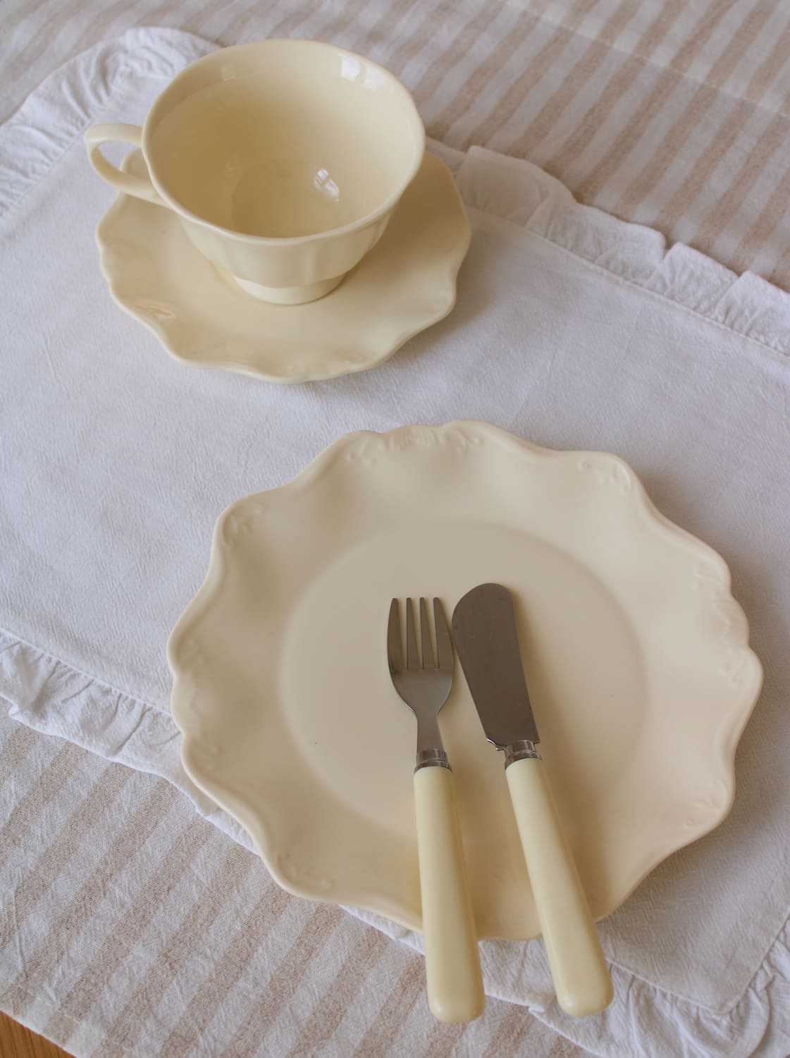 a quiet afternoon tea set yellow tableware